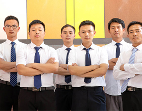 <b>教师  别样的风采</b>